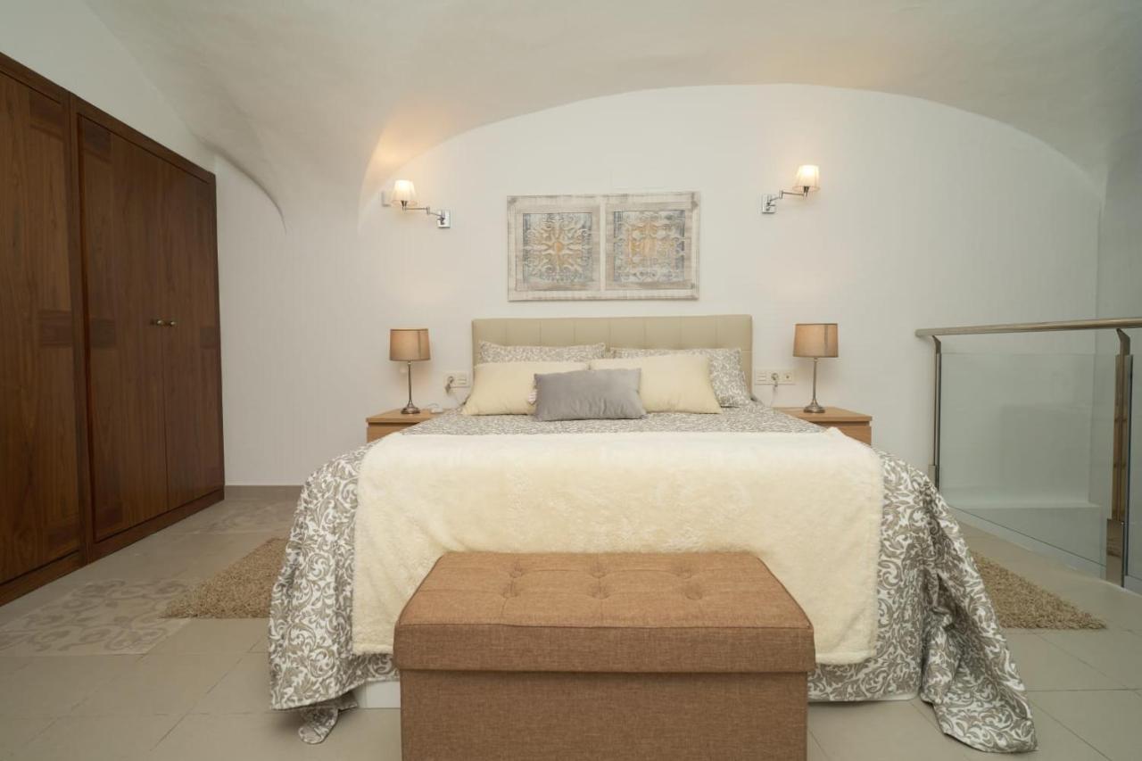 Apartamento Turistico Centro Monumental -- Caces Exteriör bild